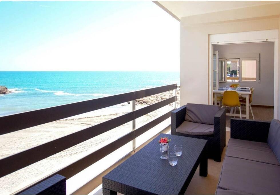 The Perfect Holiday Apartment With Fantastic Views 法罗德卡勒拉 外观 照片