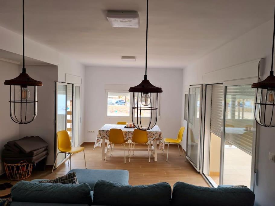 The Perfect Holiday Apartment With Fantastic Views 法罗德卡勒拉 外观 照片