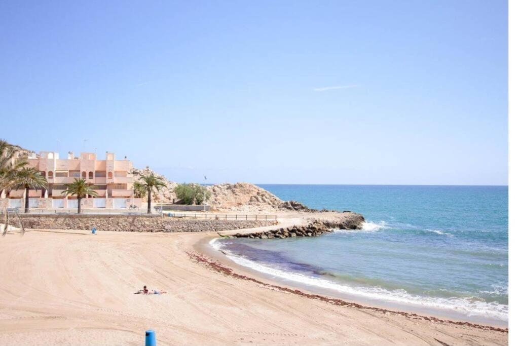 The Perfect Holiday Apartment With Fantastic Views 法罗德卡勒拉 外观 照片